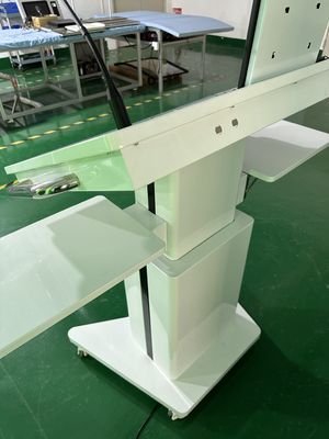 32' Windows Διαδραστικό PCAP LCD Ψηφιακή οθόνη Lectern έξυπνη διπλή οθόνη AIO βήμα συνεδριάσεων