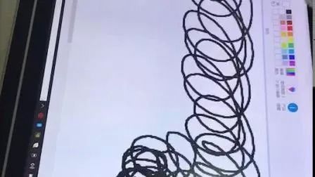 43 ιντσών ακουστική οθόνη με ανάλυση 1920x1080 και φωτεινότητα 400CD/M2