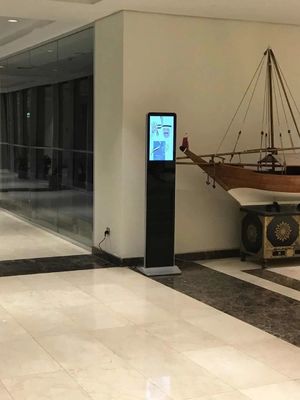 Ψηφιακό περίπτερο σήμανσης δαπέδου 21,5-65 ιντσών, ανάλυση 1920x1080