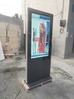 Πάτωμα που στέκεται τις υπαίθριες LCD διαφήμισης επιδείξεις συστημάτων σηματοδότησης οθόνης ψηφιακές 55 ίντσα